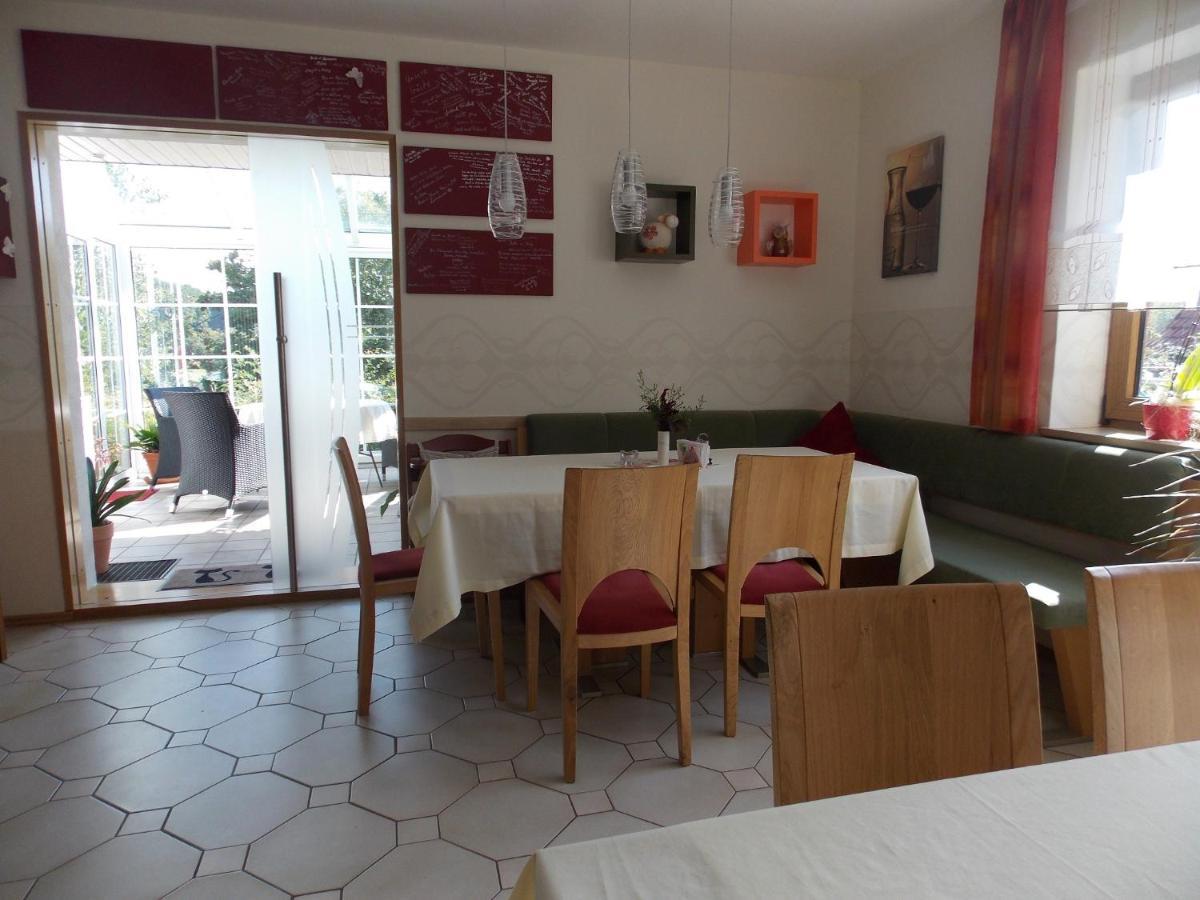 Pension "Der Sulzbachhof" Lehrberg エクステリア 写真